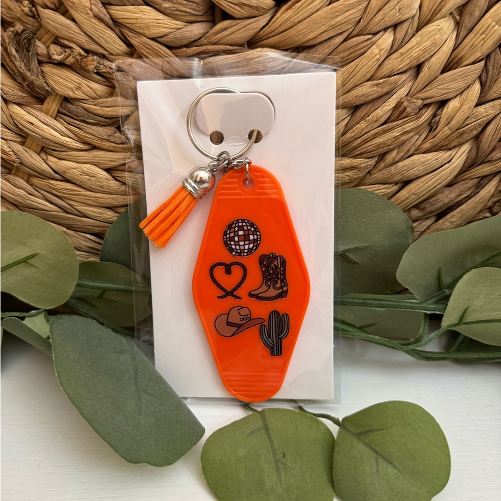 🆕 Retro Motel Keychain Cowboy 🤠